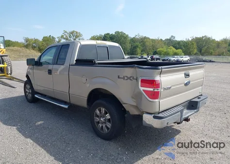 2010 Ford F-150 Fx4/Lariat/Xl/Xlt z USA, uszkodzony, nr VIN 1FTFX1EV6AFD74644